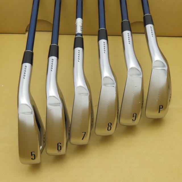 中古ゴルフクラブ】ダンロップ SRIXON スリクソン ZX5 アイアン