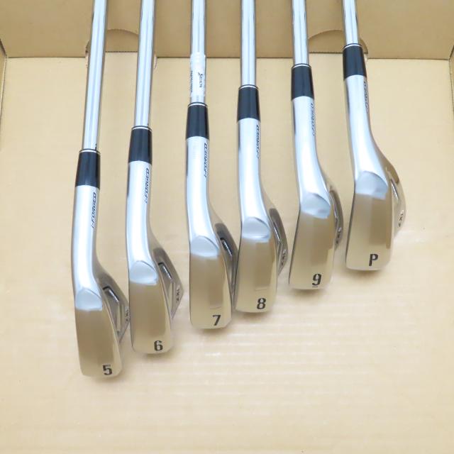 【中古ゴルフクラブ】ダンロップ　SRIXON　スリクソン ZXi5 アイアン N.S.PRO 950GH neo　シャフト：N.S.PRO 950GH neo