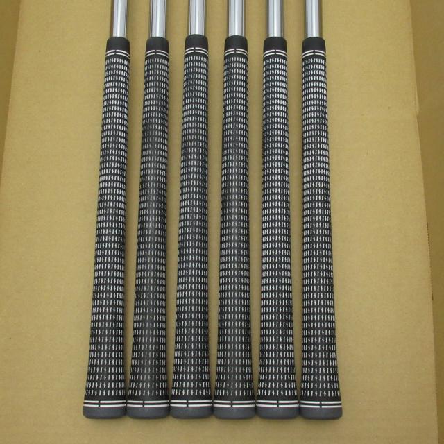 【中古ゴルフクラブ】ブリヂストン　BRIDGESTONE GOLF　221CB アイアン N.S.PRO MODUS3 TOUR 120　シャフト：N.S.PRO MODUS3 TOUR 120