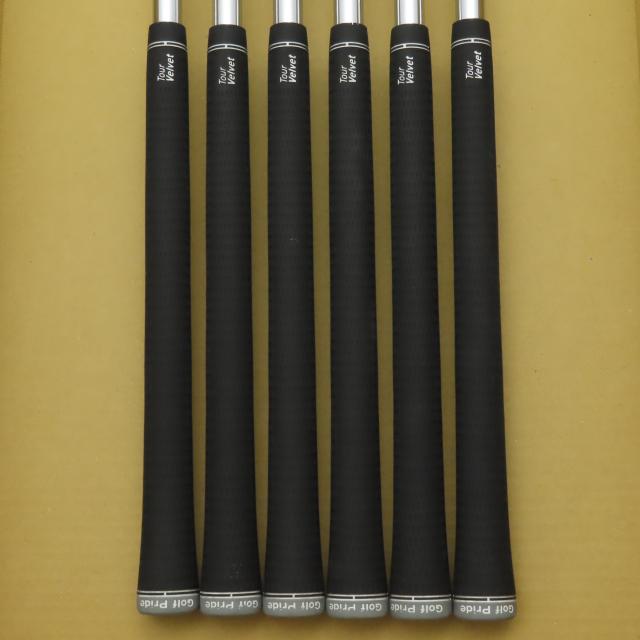 【中古ゴルフクラブ】ブリヂストン　BRIDGESTONE GOLF　221CB アイアン N.S.PRO MODUS3 TOUR 120　シャフト：N.S.PRO MODUS3 TOUR 120