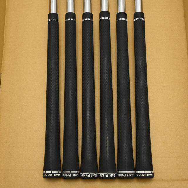 【中古ゴルフクラブ】タイトリスト　T SERIES　T300 アイアン N.S.PRO 880 AMC　シャフト：N.S.PRO 880 AMC