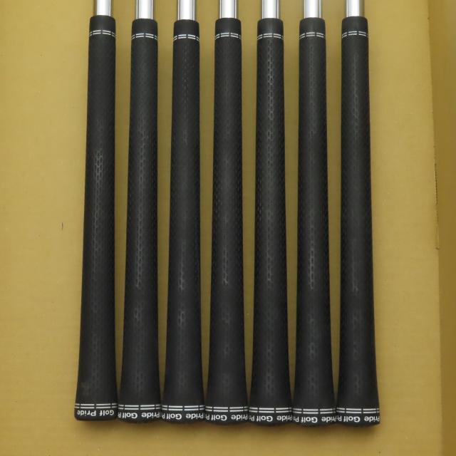 【中古ゴルフクラブ】タイトリスト　T SERIES　T200 アイアン N.S.PRO 880 AMC　シャフト：N.S.PRO 880 AMC