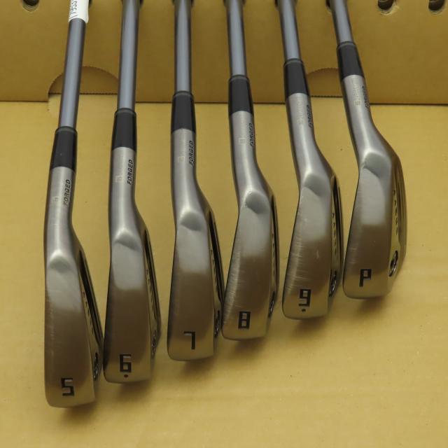 【中古ゴルフクラブ】オノフ　KURO　オノフ フォージド KURO チャコールブラック アイアン MCI 100 BLACK　シャフト：MCI 100 BLACK 中古ゴルフクラブ】オノフ KURO オノフ フォージド KURO チャコール