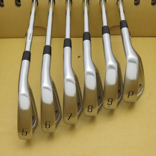 【中古ゴルフクラブ】ブリヂストン　BRIDGESTONE GOLF　221CB アイアン N.S.PRO MODUS3 TOUR 105　シャフト：N.S.PRO MODUS3 TOUR 105