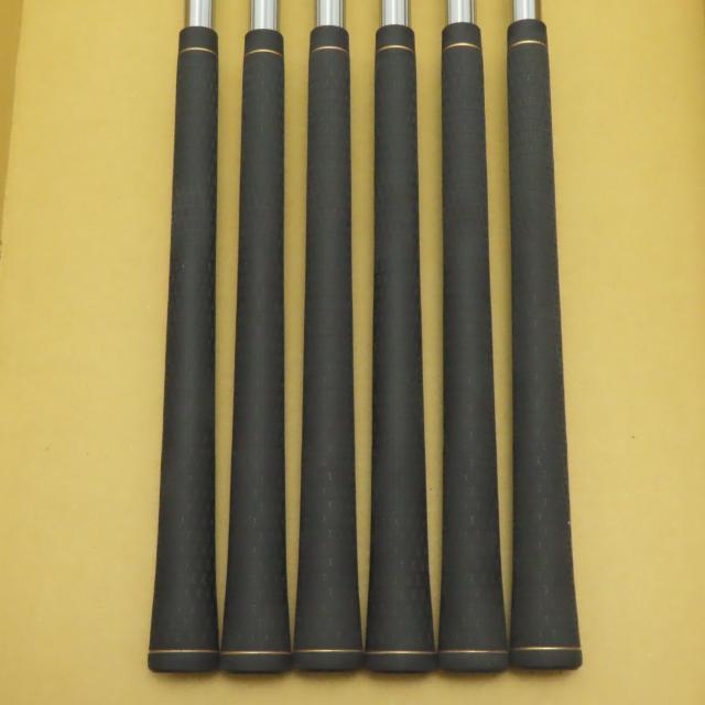 【中古ゴルフクラブ】ブリヂストン　TOUR B　201CB アイアン N.S.PRO MODUS3 TOUR 120　シャフト：N.S.PRO MODUS3 TOUR 120