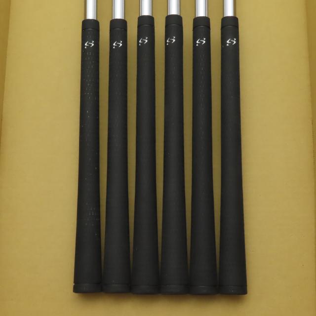 【中古ゴルフクラブ】ブリヂストン　BRIDGESTONE GOLF　221CB アイアン N.S.PRO MODUS3 TOUR 120　シャフト：N.S.PRO MODUS3 TOUR 120