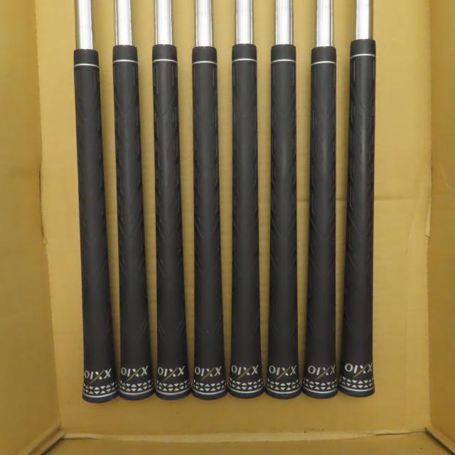 【中古ゴルフクラブ】ダンロップ　XXIO　ゼクシオ(2018) アイアン N.S.PRO 870GH DST for XXIO　シャフト：N.S.PRO 870GH DST for XXIO
