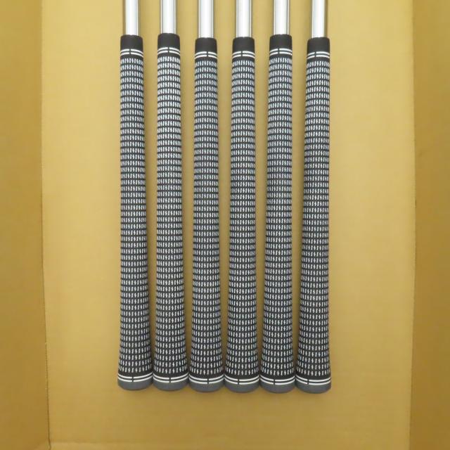 【中古ゴルフクラブ】ブリヂストン　BRIDGESTONE GOLF　241CB アイアン N.S.PRO MODUS3 TOUR 120　シャフト：N.S.PRO MODUS3 TOUR 120