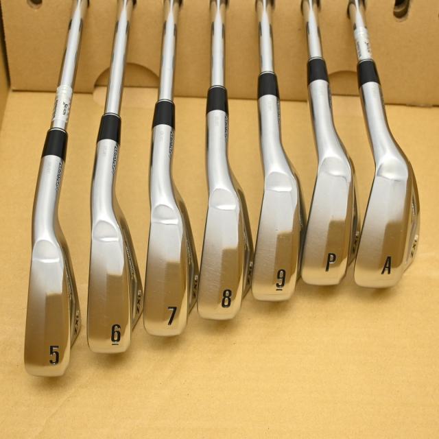 【中古ゴルフクラブ】ダンロップ　SRIXON　スリクソン ZXi5 アイアン N.S.PRO 950GH neo　シャフト：N.S.PRO 950GH neo