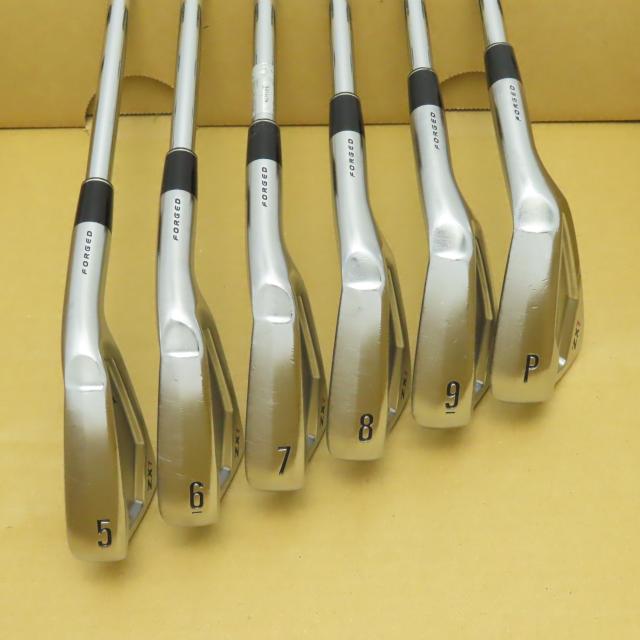 【中古ゴルフクラブ】ダンロップ　SRIXON　スリクソン ZX7 アイアン N.S.PRO 950GH DST　シャフト：N.S.PRO 950GH DST