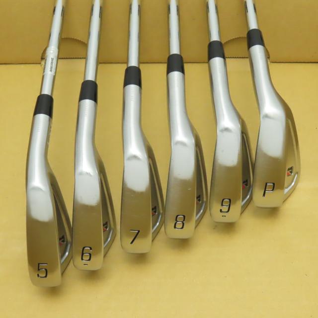 【中古ゴルフクラブ】ブリヂストン　BRIDGESTONE GOLF　221CB アイアン N.S.PRO MODUS3 TOUR 105　シャフト：N.S.PRO MODUS3 TOUR 105