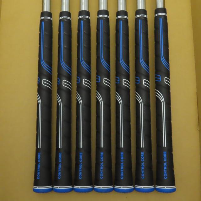 【中古ゴルフクラブ】ヨネックス　EZONE　EZONE CB 901 アイアン N.S.PRO 950GH neo　シャフト：N.S.PRO 950GH neo