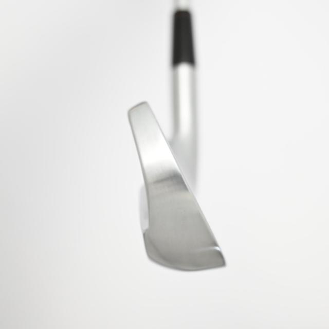 【中古ゴルフクラブ】オノフ　KURO　オノフ フォージド KURO(2023) アイアン N.S.PRO MODUS3 TOUR 115　シャフト：N.S.PRO MODUS3 TOUR…