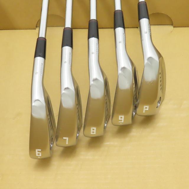 【中古ゴルフクラブ】オノフ　KURO　オノフ フォージド KURO(2023) アイアン N.S.PRO MODUS3 TOUR 105　シャフト：N.S.PRO MODUS3 TOUR…