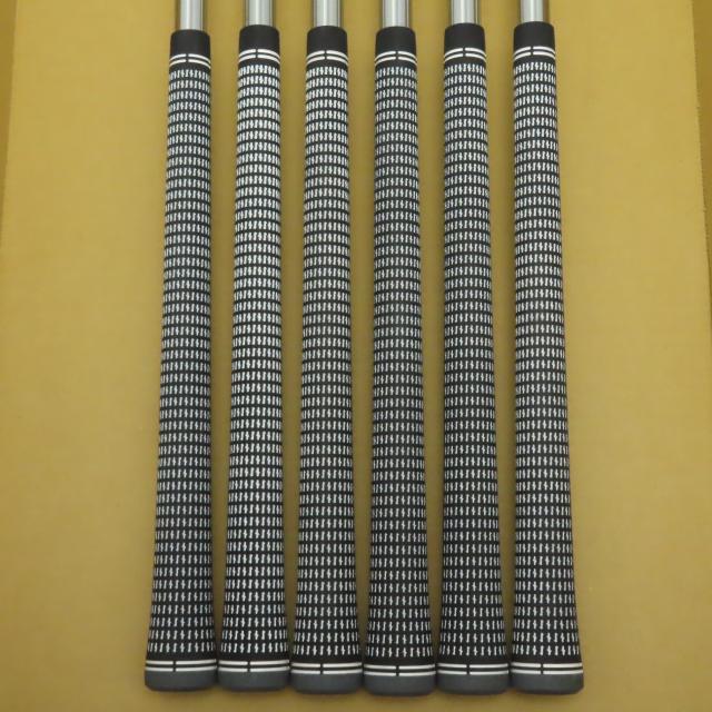 【中古ゴルフクラブ】ブリヂストン　BRIDGESTONE GOLF　221CB アイアン N.S.PRO MODUS3 TOUR 120　シャフト：N.S.PRO MODUS3 TOUR 120