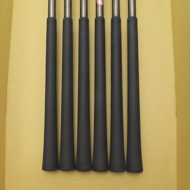 【中古ゴルフクラブ】テーラーメイド　STEALTH　ステルス ブラック アイアン N.S.PRO 950GH neo BLACK　シャフト：N.S.PRO 950GH neo B…