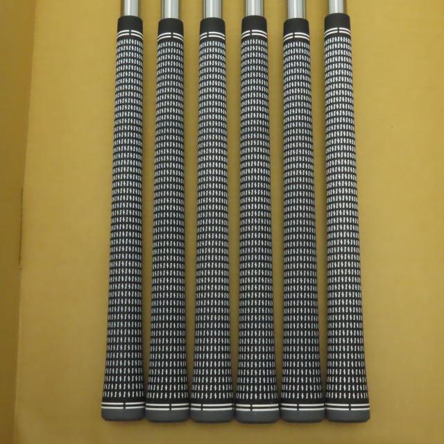 【中古ゴルフクラブ】ブリヂストン　BRIDGESTONE GOLF　221CB アイアン N.S.PRO MODUS3 TOUR 105　シャフト：N.S.PRO MODUS3 TOUR 105