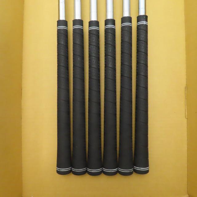 【中古ゴルフクラブ】ダンロップ　XXIO　ゼクシオ(2018) アイアン N.S.PRO 870GH DST for XXIO　シャフト：N.S.PRO 870GH DST for XXIO