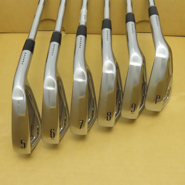 【中古ゴルフクラブ】ダンロップ　SRIXON　スリクソン ZX7 MkII アイアン N.S.PRO MODUS3 TOUR 120　シャフト：N.S.PRO MODUS3 TOUR 120
