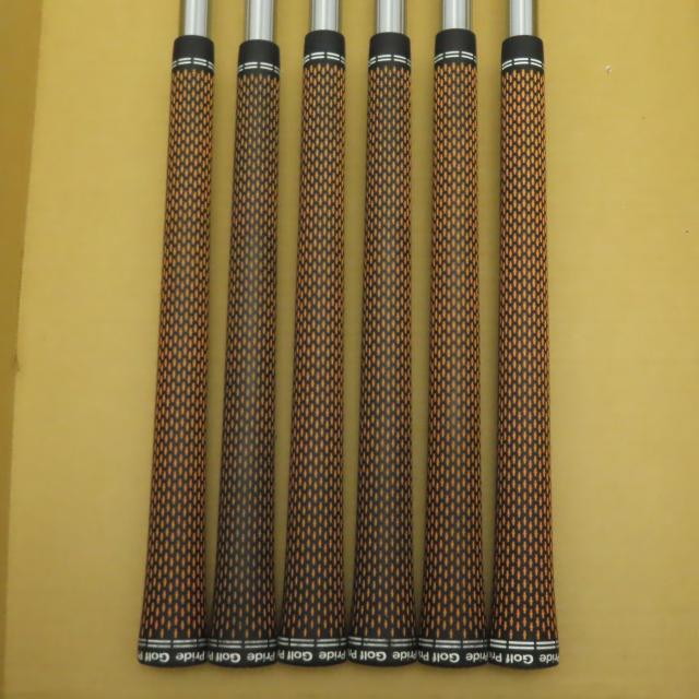 【中古ゴルフクラブ】キャロウェイゴルフ　MAVRIK　マーベリック プロ アイアン N.S.PRO 950GH neo　シャフト：N.S.PRO 950GH neo