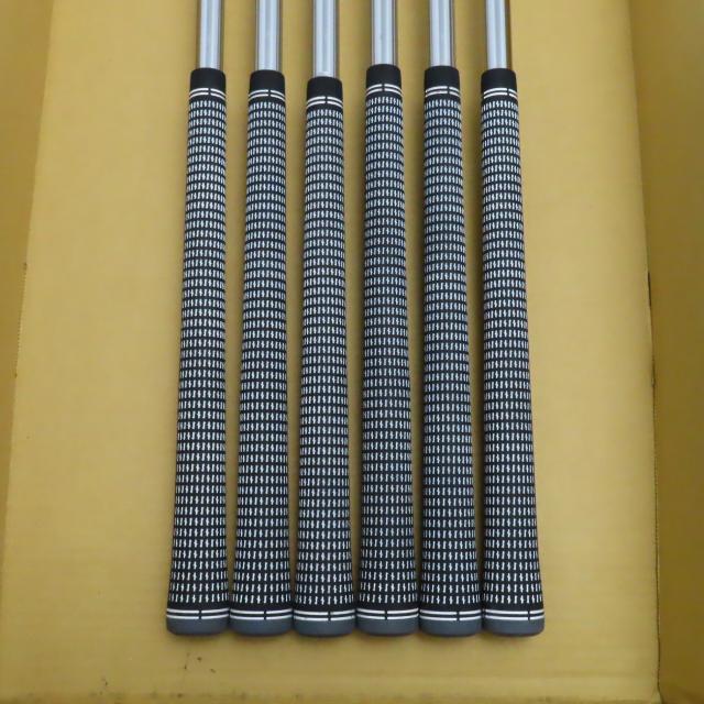 【中古ゴルフクラブ】ブリヂストン　BRIDGESTONE GOLF　222CB+ アイアン N.S.PRO 950GH neo　シャフト：N.S.PRO 950GH neo