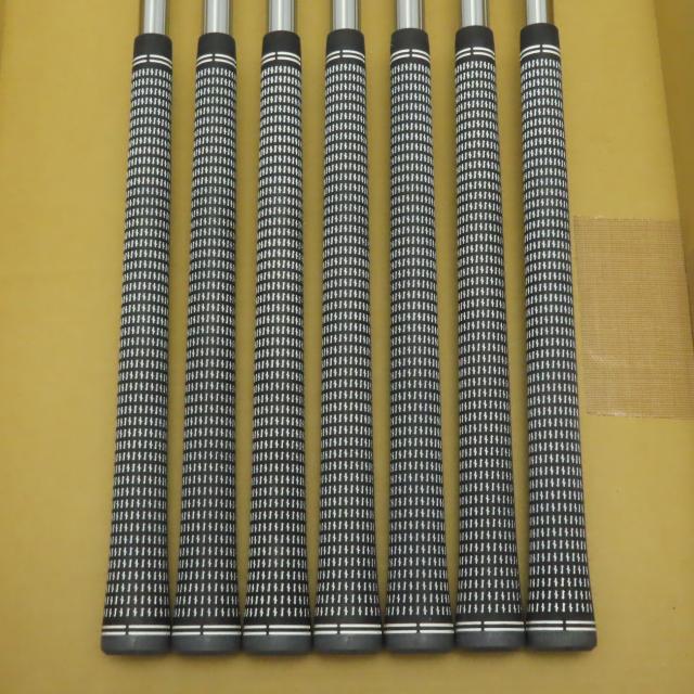 【中古ゴルフクラブ】ブリヂストン　BRIDGESTONE GOLF　221CB アイアン N.S.PRO MODUS3 TOUR 115　シャフト：N.S.PRO MODUS3 TOUR 115