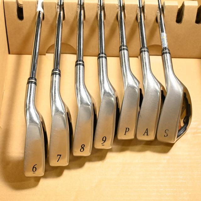 【中古ゴルフクラブ】ダンロップ　XXIO　ゼクシオ(2018) アイアン N.S.PRO 870GH DST for XXIO　シャフト：N.S.PRO 870GH DST for XXIO