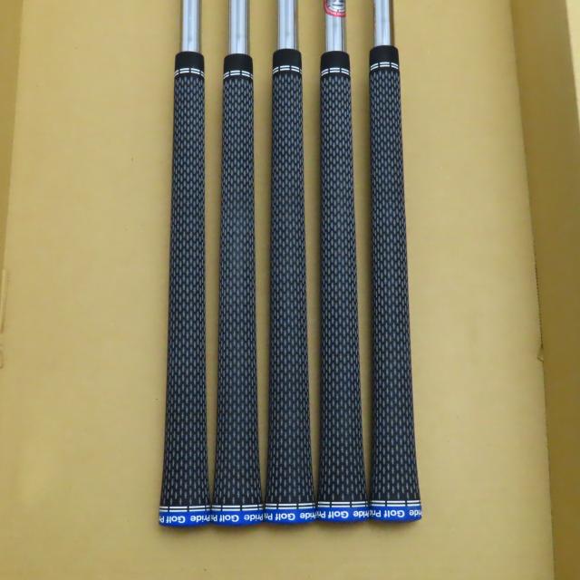 【中古ゴルフクラブ】テーラーメイド　Taylor Made　Qi アイアン N.S.PRO 820GH　シャフト：N.S.PRO 820GH