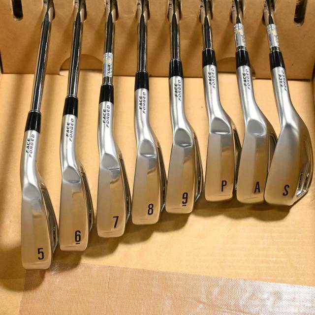 【中古ゴルフクラブ】ダンロップ　SRIXON　スリクソン ZX4 MkII アイアン N.S.PRO 950GH neo DST　シャフト：N.S.PRO 950GH neo DST
