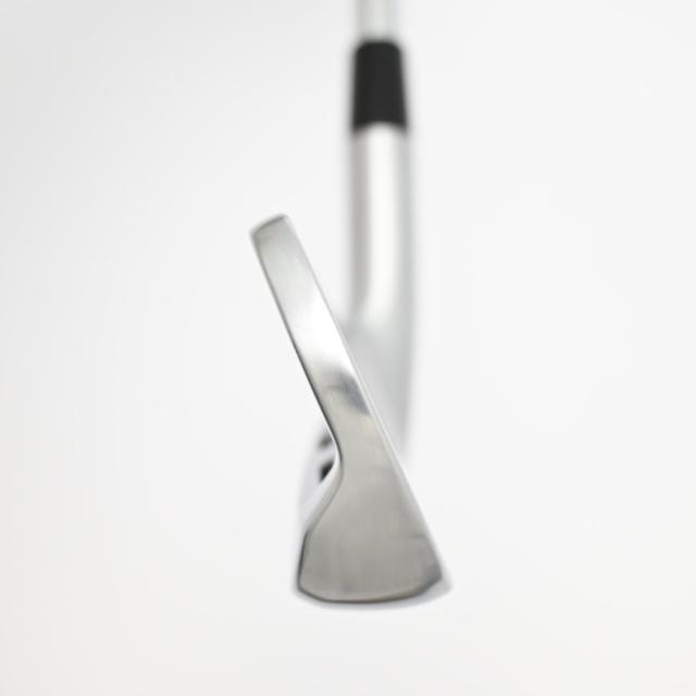 【中古ゴルフクラブ】ブリヂストン　BRIDGESTONE GOLF　221CB アイアン N.S.PRO MODUS3 TOUR 105　シャフト：N.S.PRO MODUS3 TOUR 105