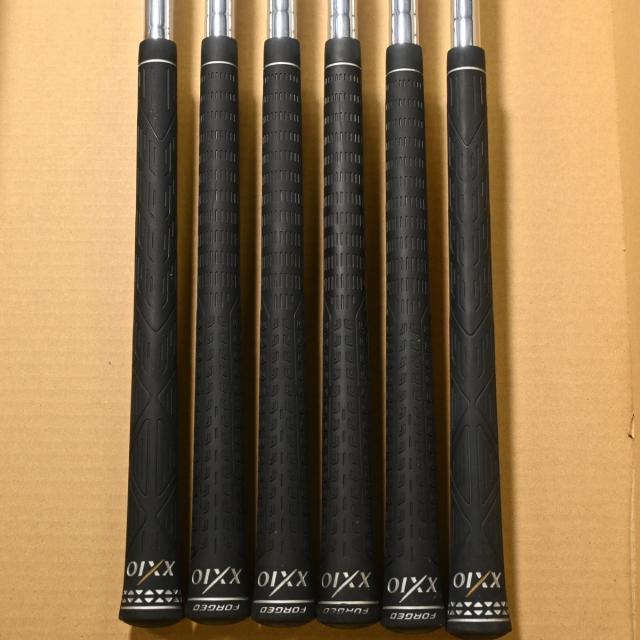 【中古ゴルフクラブ】ダンロップ　XXIO　ゼクシオ FORGED(2017) アイアン N.S.PRO 930GH DST　シャフト：N.S.PRO 930GH DST