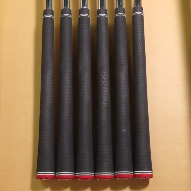 【中古ゴルフクラブ】ブリヂストン　BRIDGESTONE GOLF　222CB+ アイアン N.S.PRO ZELOS 8　シャフト：N.S.PRO ZELOS 8