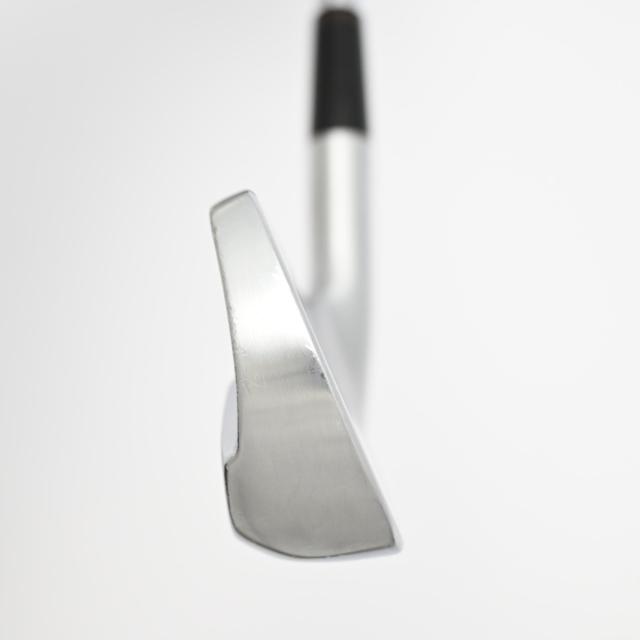 【中古ゴルフクラブ】オノフ　KURO　オノフ フォージド KURO(2023) アイアン N.S.PRO MODUS3 TOUR 115　シャフト：N.S.PRO MODUS3 TOUR…