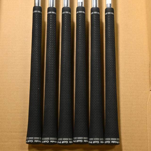 【中古ゴルフクラブ】オノフ　KURO　オノフ フォージド KURO(2023) アイアン N.S.PRO MODUS3 TOUR 115　シャフト：N.S.PRO MODUS3 TOUR…