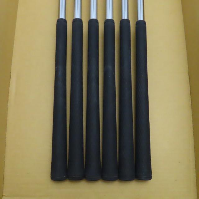 【中古ゴルフクラブ】ブリヂストン　BRIDGESTONE GOLF　221CB アイアン N.S.PRO MODUS3 TOUR 120　シャフト：N.S.PRO MODUS3 TOUR 120