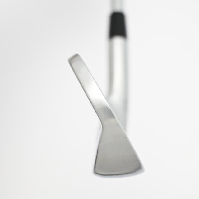 【中古ゴルフクラブ】ブリヂストン　BRIDGESTONE GOLF　221CB アイアン N.S.PRO MODUS3 TOUR 105　シャフト：N.S.PRO MODUS3 TOUR 105