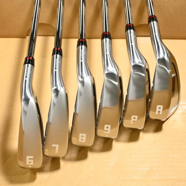 【中古ゴルフクラブ】オノフ　AKA　オノフ AKA(2024) アイアン N.S.PRO 750GH neo　シャフト：N.S.PRO 750GH neo