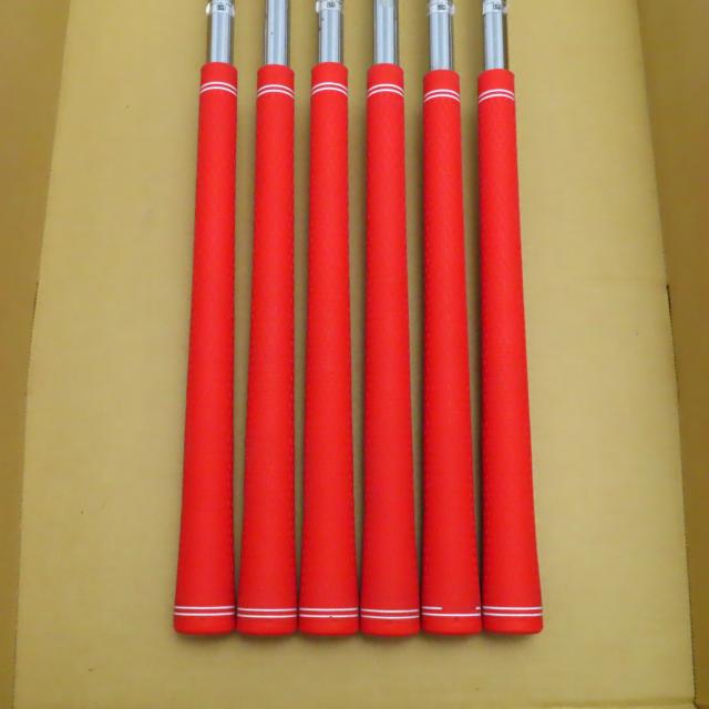 【中古ゴルフクラブ】ダンロップ　SRIXON　スリクソン Z565 Limited Red アイアン N.S.PRO MODUS3 TOUR 120　シャフト：N.S.PRO MODUS3…