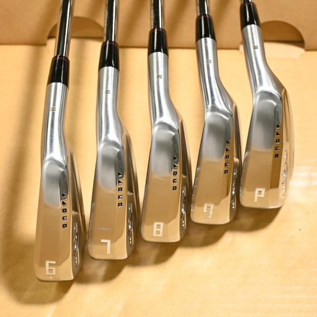 【中古ゴルフクラブ】オノフ　KURO　ONOFF FORGED KURO(2025) アイアン N.S.PRO MODUS3 TOUR 110　シャフト：N.S.PRO MODUS3 TOUR 110