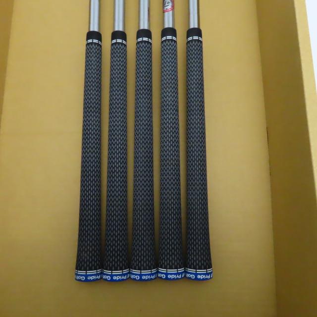 【中古ゴルフクラブ】テーラーメイド　Taylor Made　Qi アイアン N.S.PRO 820GH　シャフト：N.S.PRO 820GH