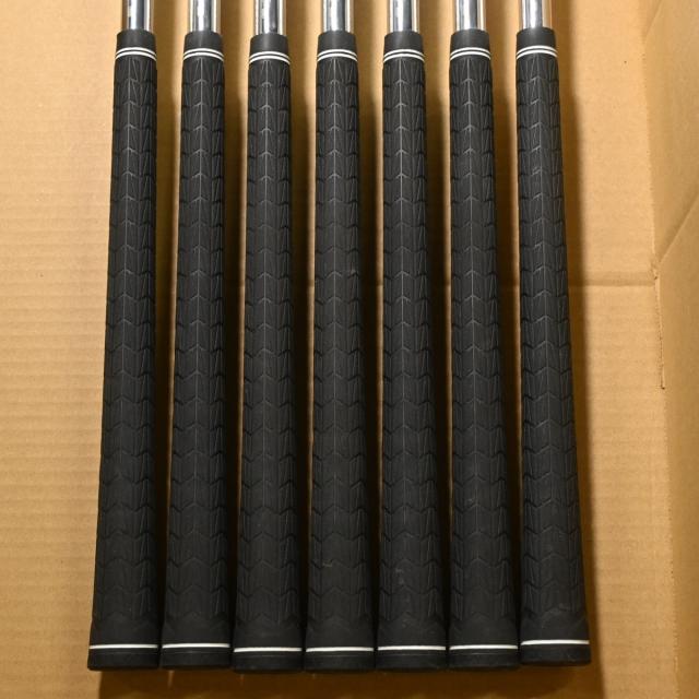 【中古ゴルフクラブ】ヨネックス　EZONE　EZONE CB 511 アイアン N.S.PRO MODUS3 TOUR 120　シャフト：N.S.PRO MODUS3 TOUR 120