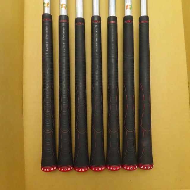 【中古ゴルフクラブ】オノフ　ONOFF　オノフ(2014) アイアン N.S.PRO 850GH　シャフト：N.S.PRO 850GH