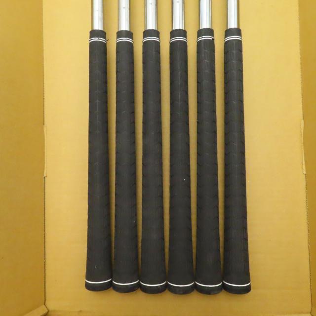 【中古ゴルフクラブ】ヨネックス　EZONE　EZONE CB 511 アイアン N.S.PRO MODUS3 TOUR 105　シャフト：N.S.PRO MODUS3 TOUR 105