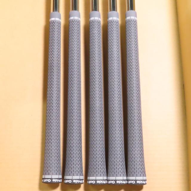 【中古ゴルフクラブ】テーラーメイド　P8　P8CB(2025) アイアン N.S.PRO 950GH neo　シャフト：N.S.PRO 950GH neo