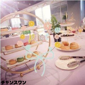 ケーキスタンド アフタヌーンティー サークル ゴージャス 高見え パーティ用 結婚式 誕生日 3段 ゴールドの通販は