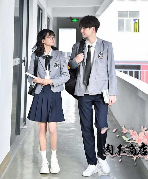 人気急上昇 学生服 在庫限りの大特価 ギフトにも最適 女の子 男の子 ジャケット フォーマル 長袖 SNS話題 制服 スカート 女子 スーツ 男子 卒業式 入学式 ズボン 上下セット 卒業 在庫わずか 送料無料 クリスマスプレゼント 冬用