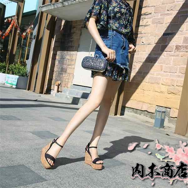 売上急増中 話題商品 数量限定入荷 シューズ レディース 季節限定アイテム 品質安心 在庫わずか サンダル かかとあり 大人かわいい 8/10/12cm 夏 ヒール ウェッジソール 厚底 ベージュ