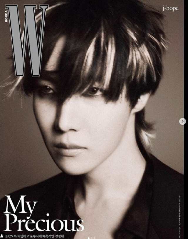 雑誌 ESQUIRE korea 2023年 8月号 BTS J-HOPE 表紙, 画報記事掲載) KOREA MAGAZINE BTS (防弾少年団) 通販 和訳付き)) (3種選択) 2023年 08月号 J-HOPE (BTS) 表紙 当店特典MAGAZINE 韓国雑誌