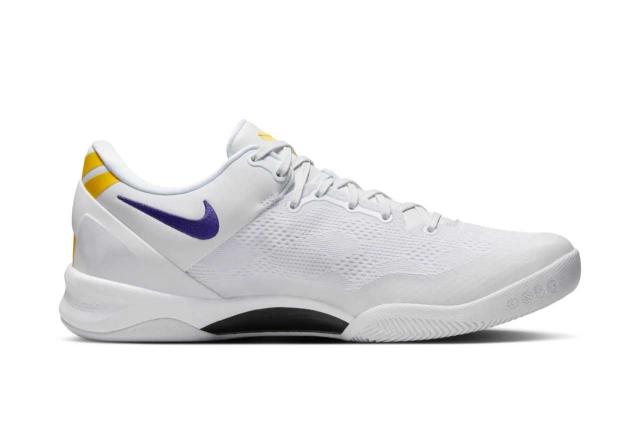 Nike Kobe 8 Proo White and Court Purple ナイキ コービー8 プロトロ  ホワイト アンド コートパープル HF9550-100【中古】新古品の通販は