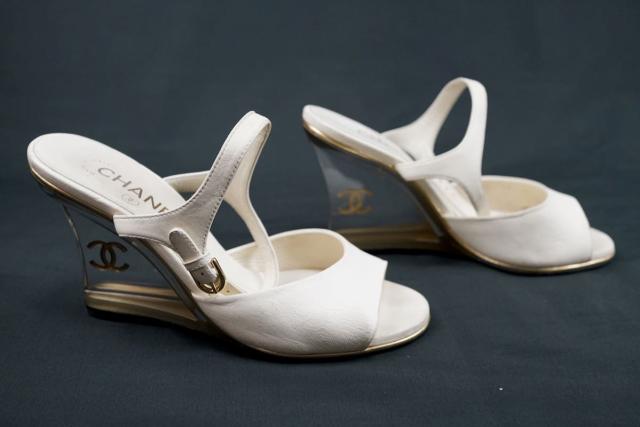 CHANELCCマーク ウェッジソール サンダル CHANEL